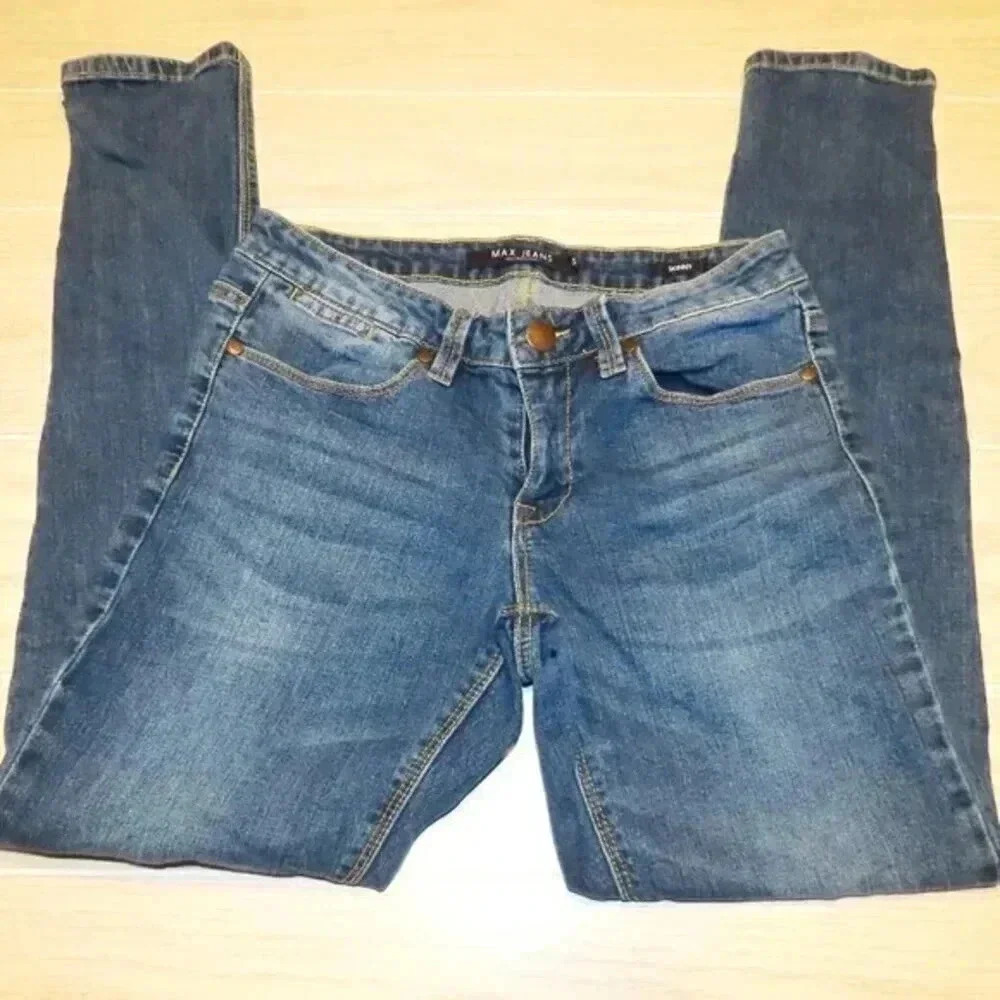 MAX Skinny Jeans Size 4